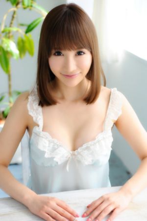 新婚少妇粉嫩浑圆饱满